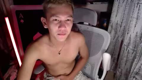 ralfhuge24 online show from March 30, 2026, 1:23 pm