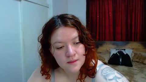 Snapshot of ramona15 chatting on November 17, 2025, 10:04 pm Ramona online show from November 17, 2025, 10:04 pm