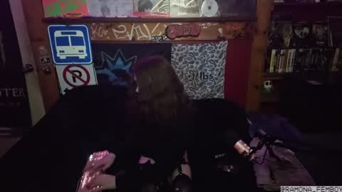 ramona_femboy online show from September 30, 2025, 6:02 pm