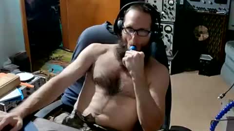 Randall online show from October 16, 2025, 1:17 am