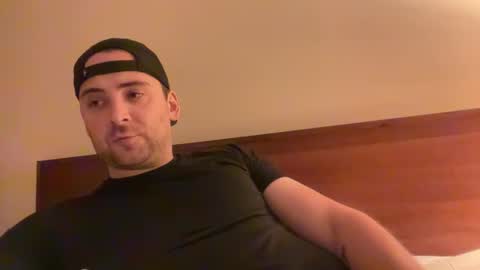 Snapshot of randomdude5950 chatting on September 19, 2025, 12:56 am randomdude5950 online show from September 19, 2025, 12:56 am