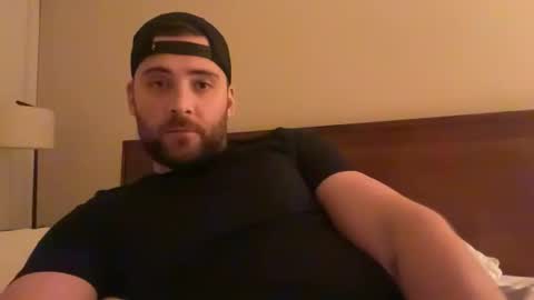 Snapshot of randomdude5950 chatting on February 20, 2026, 6:19 am randomdude5950 online show from February 20, 2026, 6:19 am