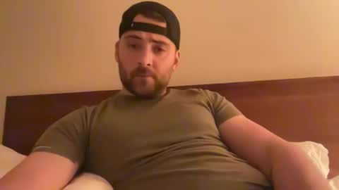 randomdude5950 online show from May 15, 2026, 2:18 am