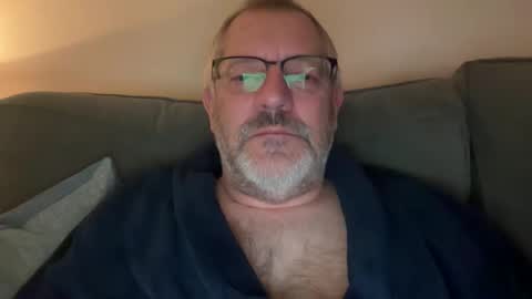 Snapshot of randyboyandy chatting on November 28, 2025, 10:23 pm randyboyandy online show from November 28, 2025, 10:23 pm