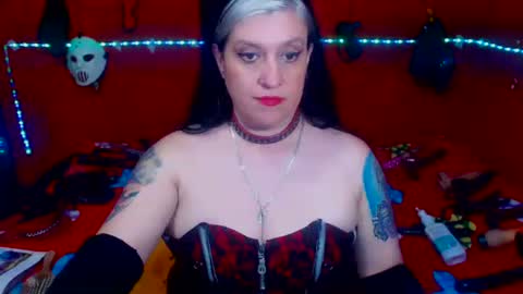Sonia online show from October 22, 2025, 2:01 am