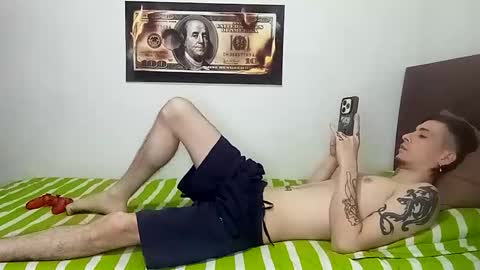 Snapshot of rangel_sex chatting on April 25, 2026, 11:24 pm Rangel and Lola online show from April 25, 2026, 11:24 pm