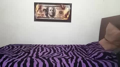 Snapshot of rangel_sex chatting on May 14, 2026, 4:14 pm Rangel and Lola online show from May 14, 2026, 4:14 pm