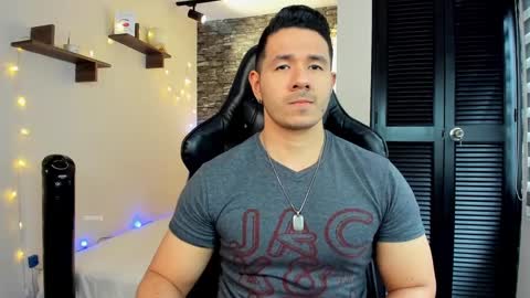 Jonas online show from February 25, 2025, 8:51 pm