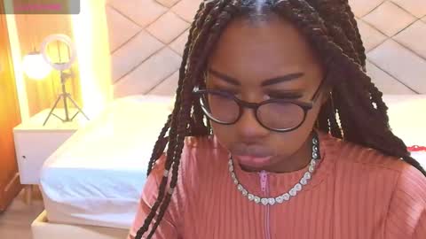 Raquel online show from March 23, 2026, 11:58 am