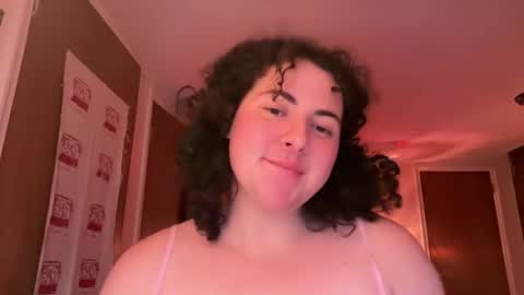 Snapshot of raspberrytommy chatting on December 5, 2025, 7:54 pm Tommy online show from December 5, 2025, 7:54 pm