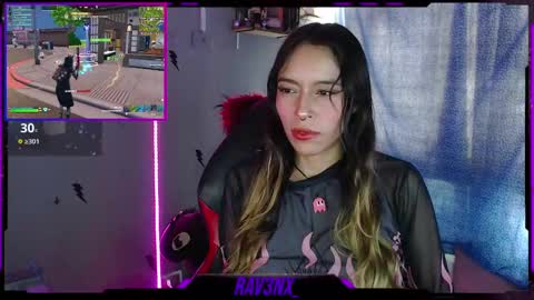   online show from December 9, 2024, 1:34 pm