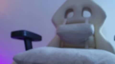 Snapshot of rave_paradise chatting on September 21, 2025, 12:07 pm   online show from September 21, 2025, 12:07 pm