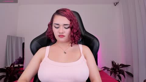 Snapshot of raven__white1 chatting on January 23, 2025, 12:46 am Raven online show from January 23, 2025, 12:46 am