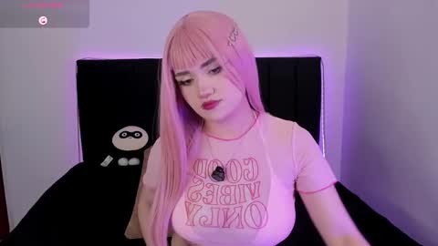 Snapshot of raven__white1 chatting on March 11, 2025, 11:37 pm Raven online show from March 11, 2025, 11:37 pm