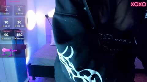 ravencollen online show from November 19, 2025, 12:38 pm