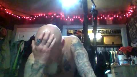 ravens18816981 online show from February 12, 2026, 11:16 am