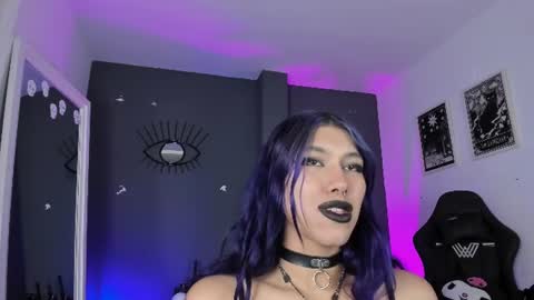 Raven Witch online show from June 10, 2026, 8:19 pm