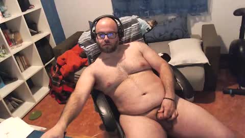 ravingr3d3 online show from March 12, 2025, 1:03 am