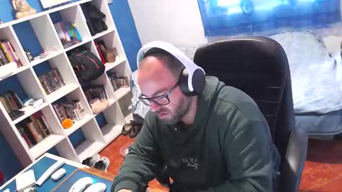 ravingr3d3 online show from February 17, 2026, 10:34 am