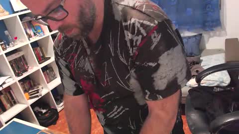 ravingr3d3 online show from March 18, 2026, 11:19 pm