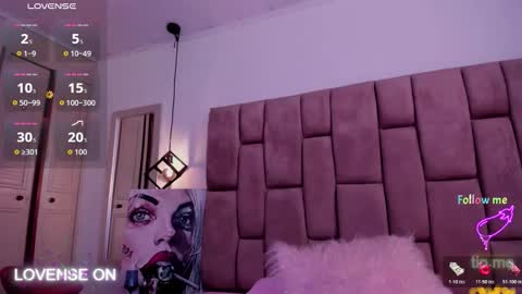 Snapshot of ravynrouge_ chatting on October 22, 2025, 4:29 pm ravynrouge_ online show from October 22, 2025, 4:29 pm