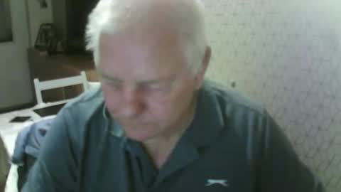 ray47 online show from September 29, 2025, 10:14 pm