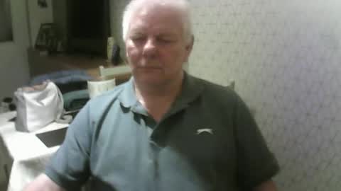 ray47 online show from October 1, 2025, 10:27 pm