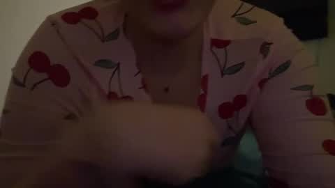 ray_arissa online show from February 10, 2025, 9:04 am