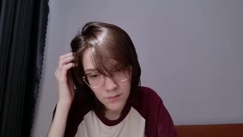 Ray-Ray online show from March 22, 2026, 3:10 am