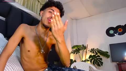 Rayn online show from January 12, 2025, 6:28 am