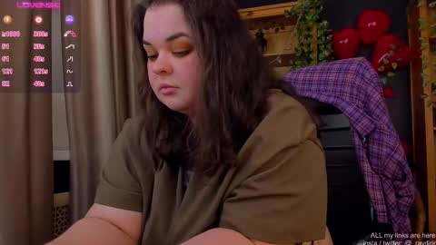 Ray online show from February 25, 2025, 4:00 pm