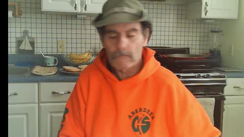 Ray online show from February 9, 2026, 8:24 pm