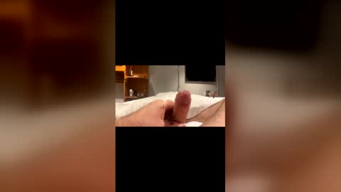 Snapshot of raymond123clubb chatting on November 25, 2025, 7:52 am raymond123clubb online show from November 25, 2025, 7:52 am