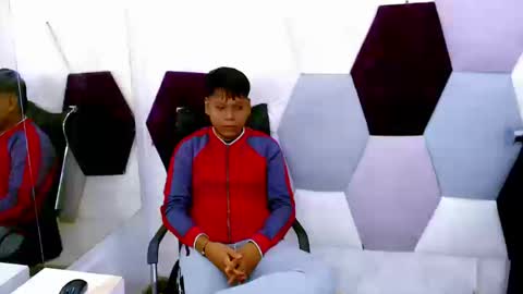 Snapshot of raystewart_ chatting on October 18, 2025, 2:36 am raystewart  online show from October 18, 2025, 2:36 am