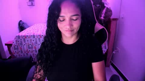 Danna online show from November 26, 2025, 7:26 pm