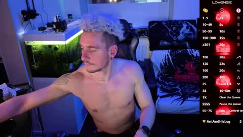 Rayzel online show from February 26, 2026, 9:47 pm