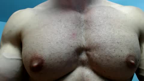 razorramon13 online show from June 1, 2026, 8:32 pm