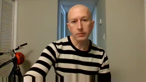 Snapshot of rbtknkstr chatting on October 31, 2025, 5:47 pm rbtknkstr online show from October 31, 2025, 5:47 pm