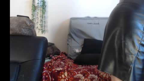 Fannie online show from March 22, 2026, 3:59 pm