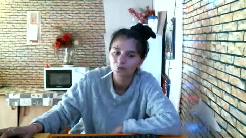 real_coupl3 online show from April 5, 2026, 10:45 am