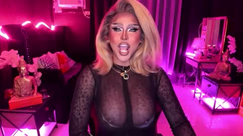 Miss Katrina De Futah Goddess of HELL online show from November 3, 2025, 11:04 pm