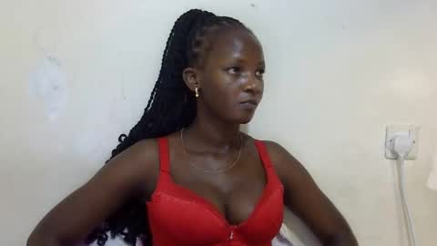 Snapshot of realqueen_ chatting on March 2, 2025, 9:11 pm queen online show from March 2, 2025, 9:11 pm