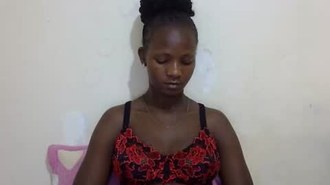 Snapshot of realqueen_ chatting on March 9, 2025, 8:42 pm queen online show from March 9, 2025, 8:42 pm