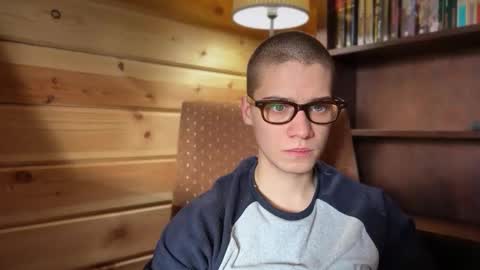 AliceEve online show from February 21, 2026, 7:53 am