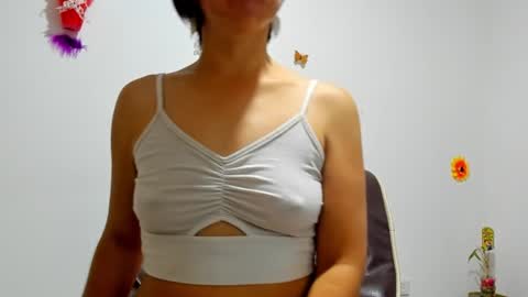 Rebbeca online show from December 25, 2024, 1:10 am