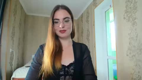 Rebecca online show from October 11, 2025, 8:35 am