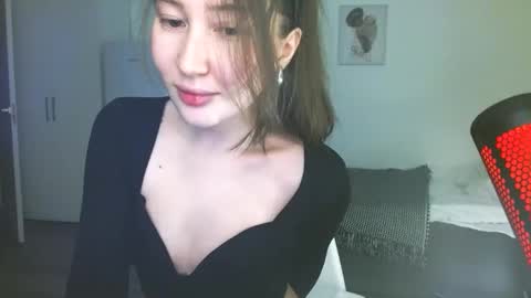 Lets talk here 33.  online show from February 6, 2025, 11:26 pm