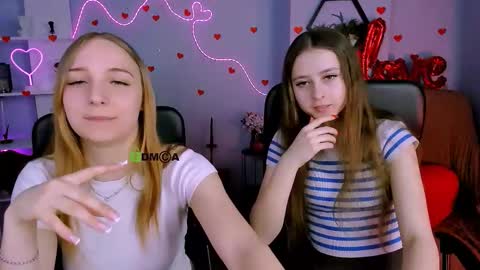 rebecca_smile_ online show from March 4, 2026, 1:17 pm