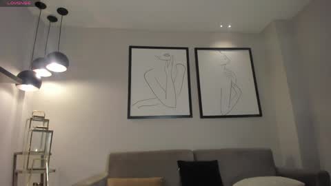 Rebe online show from April 11, 2026, 7:18 pm