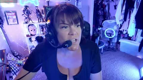 Rebecca Love online show from May 9, 2026, 8:03 pm